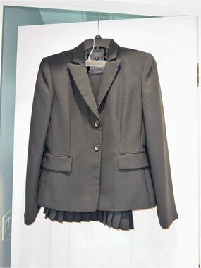Tahari ASL Black Women's Blazer Jacket and Skirt